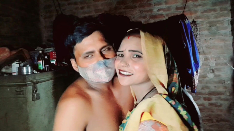 Renudbf: bhaabhi ke saath desi hot seks poorn hindi odiyo