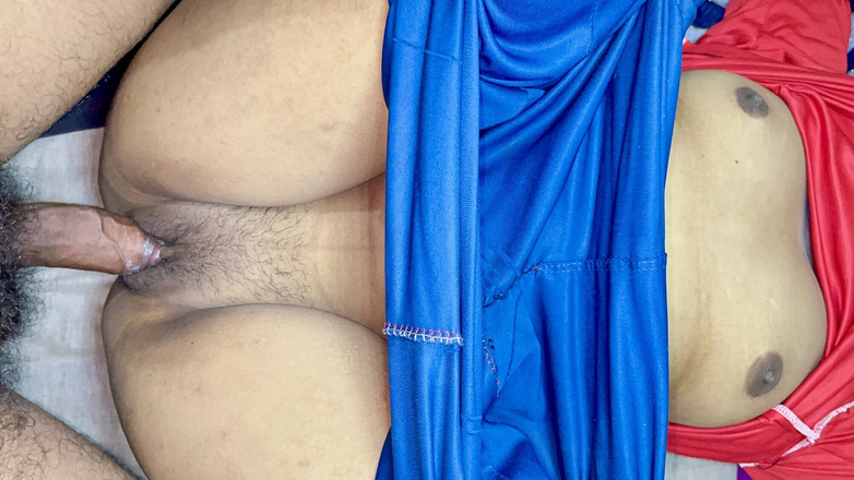 NeelamBhabhi: 흑인 대물 자지에게 따먹히는 핫한 변태 십대