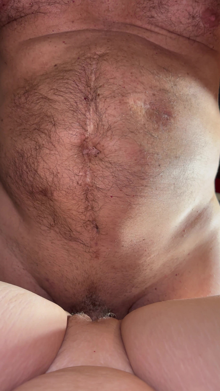 Bonewizzard69: ボネイザードは女王の足を崇拝する