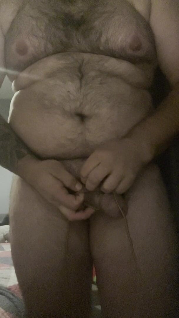 Shaun Cbt: Escravidão de pau e bola com crossdress e plug anal...