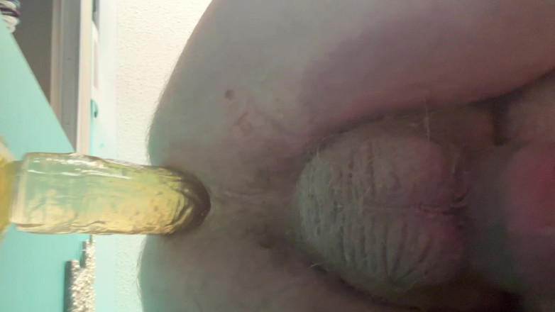 Bigwhitecock: Biorąc mój 10-calowy dildo w Moim tyłku głębokie niesamowite uczucie