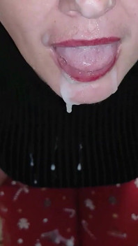 Ağıza boşalma ve anal dölleme amatör olgun orta yaşlı seksi kadın derlemesi