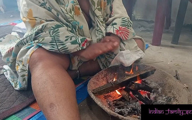 Indian IFS: Üvey anne ve üvey oğlu üşüyor