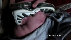 Sneaker gay: Une salope subi en basket par un garçon de basket...
