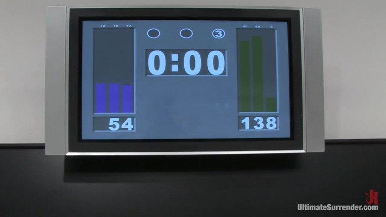 Ultimate surrender by Kink: 霍莉·史蒂文斯“亚马逊” （1-1） vs 阿米·艾默生 “瓦尔基里” （0-1）