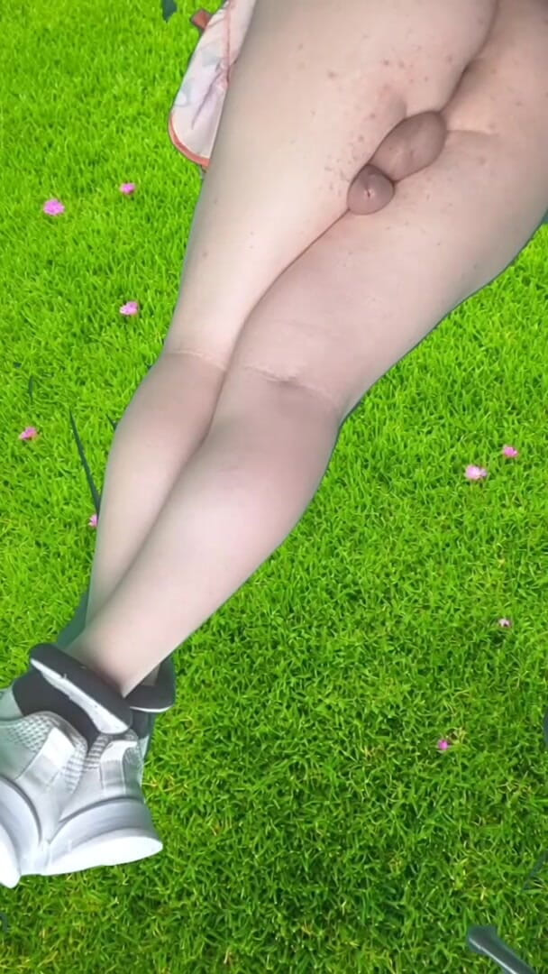 Kitty_Cross: Booty Blonde Femboy Sweet Juicy Ass Smooth Thighs Lollipop Sissy