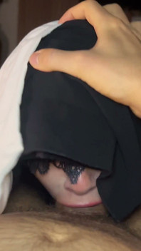 I Crawled Out From Under the Blanket for Extreme Sloppy Deepthroat on Huge Cock