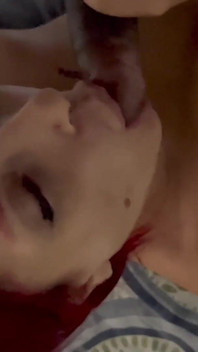 Membaca Nakal Hanya Dalam Seluar Dalam Saya, Saya Tidak Dapat Menolak Dan Memasuki Bilik Ibu Tiri Saya