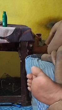 印度裔的Sexi Bhabhi Shardiyo Ki Raat Me Apni Hawas ki Aag Bujati He
