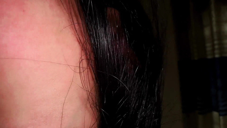 Aria Mia: Sudut pandang detik miang saya anippe menunggu seseorang yang datang...