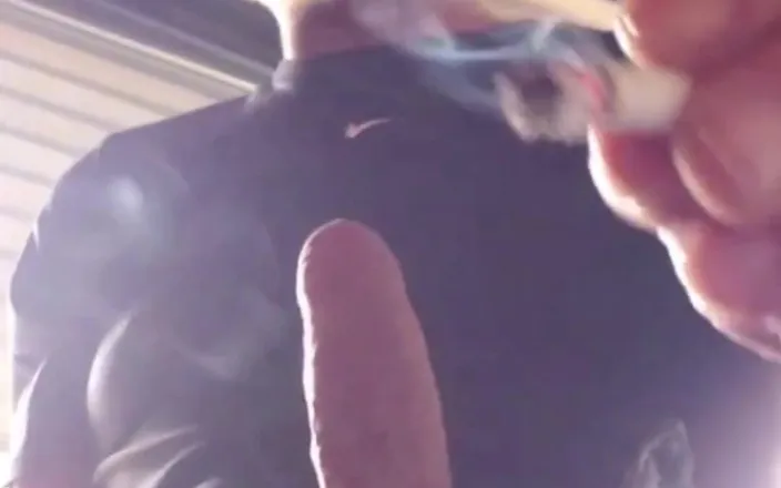 BBIG: Cash Master Smoker Humiliation