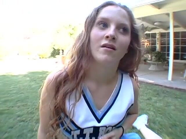 Tight little babes: Dwie wspaniałe idealne cheerleaderki cipki zostają zerżnięte przez dużego czarnego...
