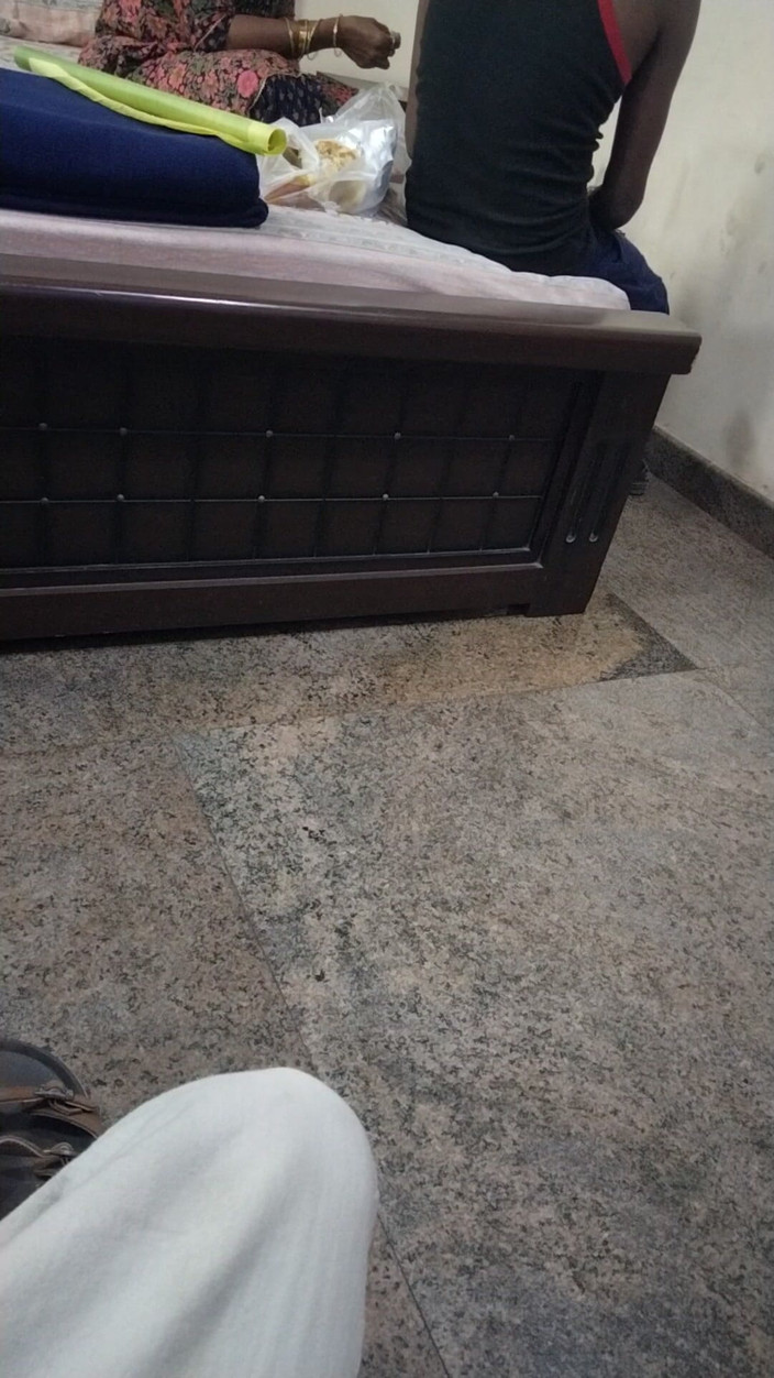 Tamil lesbian: Reden über das sexleben