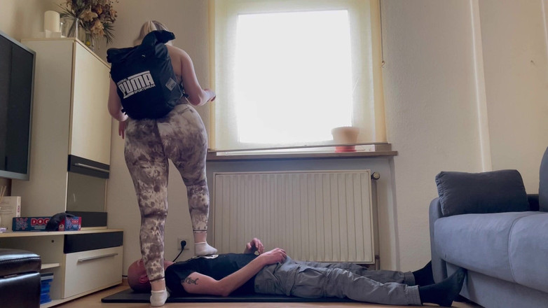 Lizzy Crush: Sfida di calpestare 100kg - ancora più pesante, ancora più spietata