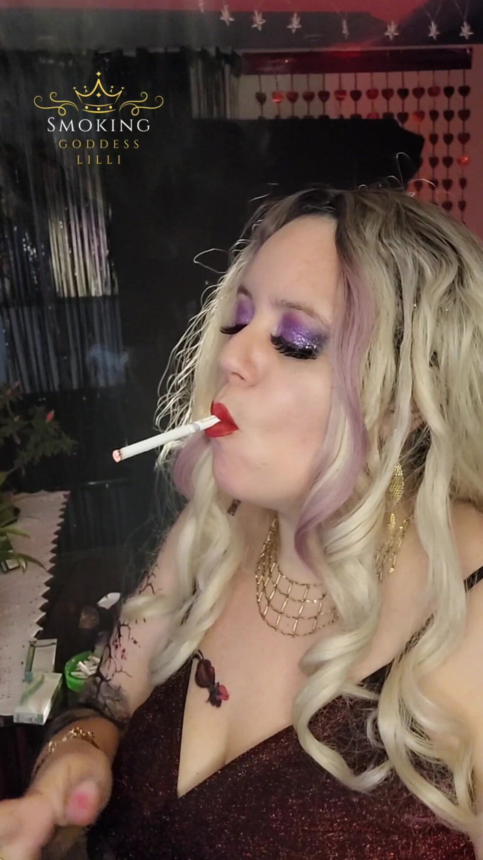 Lilli Cukierek Cox: Palenie Marlboro