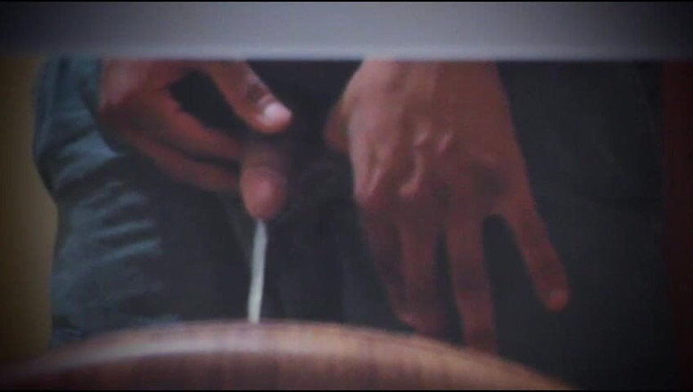 Tetto Michel: Natáčím svého heterosexuálního kamaráda, když vstoupí do mé koupelny