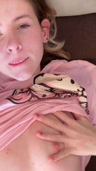 Uwu Telefon-i-hand Läggdagsfantasi