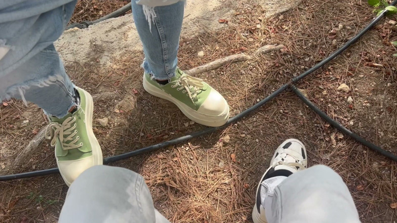 Marcosdiamondd: Getting Hot and Heavy with a Stranger in a Park