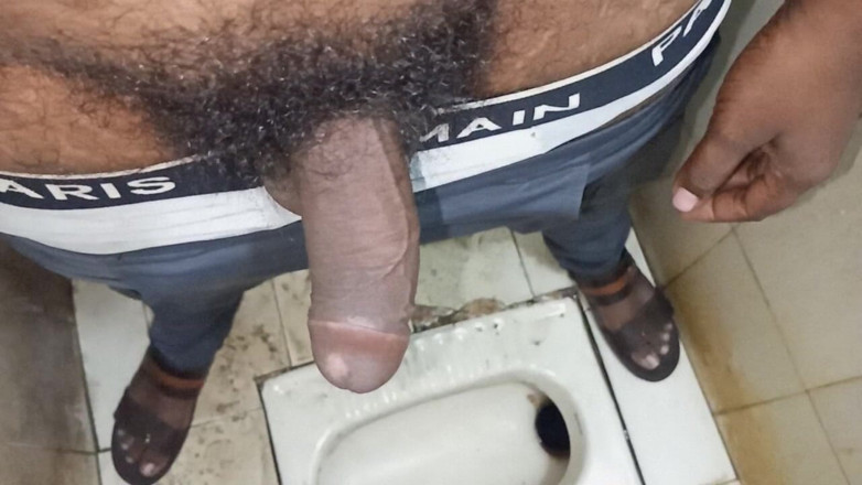 Sweet Indian cock: Mi coño de muñeca me chupa con besos