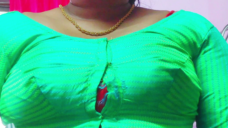 Desi Mohini: Дезі хлопець ділиться сексом з моєю збудженою зведеною сестрою