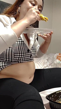 Nicole Mollige Fries Und Nackt Necken
