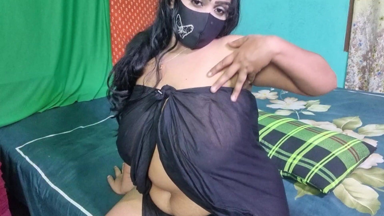 SweetRiyaXO: Coppia bollente indiana sesso appassionato