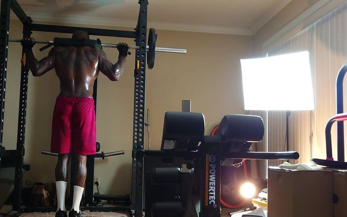 Hallelujah Johnson: Training in de sportschool Ep. 11