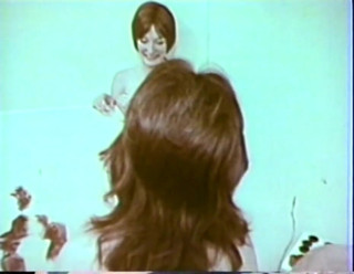 Vintage Usa: Ateşli seksi kızlar klasik seks videolarını seviyor