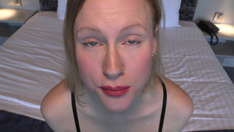 Blondehexe: Stříkat do mé pusy