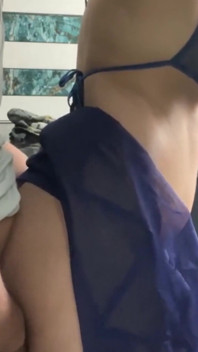 Sex with Hot Aunty in Kitchen Big Boob Showing Fully Hindi Audio