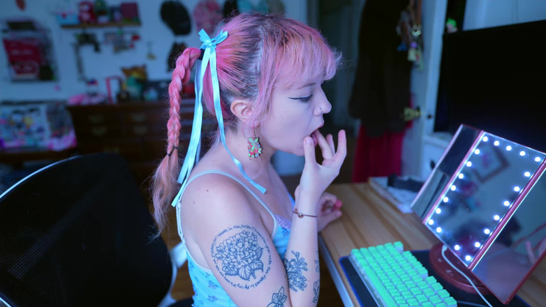 lilredvelvettt: Un autre homme possède ta femme