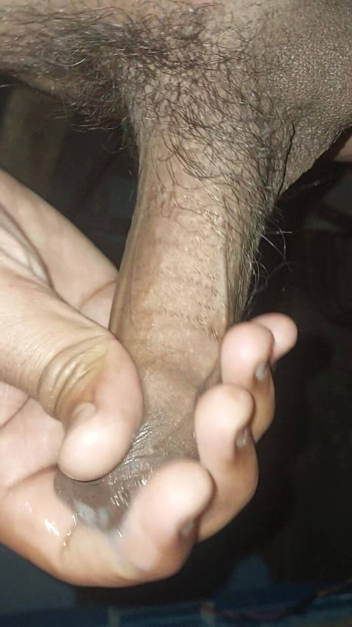 Bigcocka: 独自分裂我的鸡巴