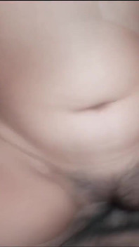 Ma voisine en culotte se réveille avec envie de sucer et de baiser