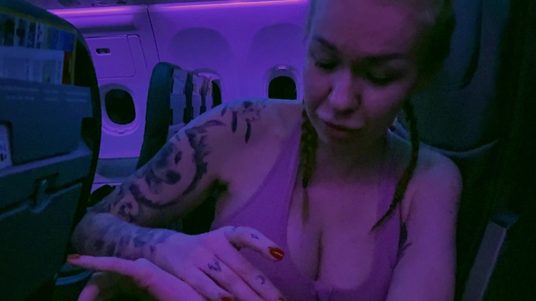 Toma Mur: Macocha budzi się szlifowanie pasierba we wspólnym łóżku - wytrysk w środku!