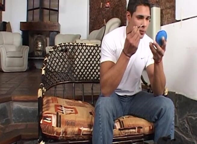 Bareback TV: kaamuk krosadresing adhovastr khel