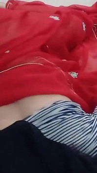 Xxx desi pakistani chị kế (chị kế) sara được gọi từ Ấn Độ đến Lahore và âm hộ của cô ấy đã bị đụ rất nhiều