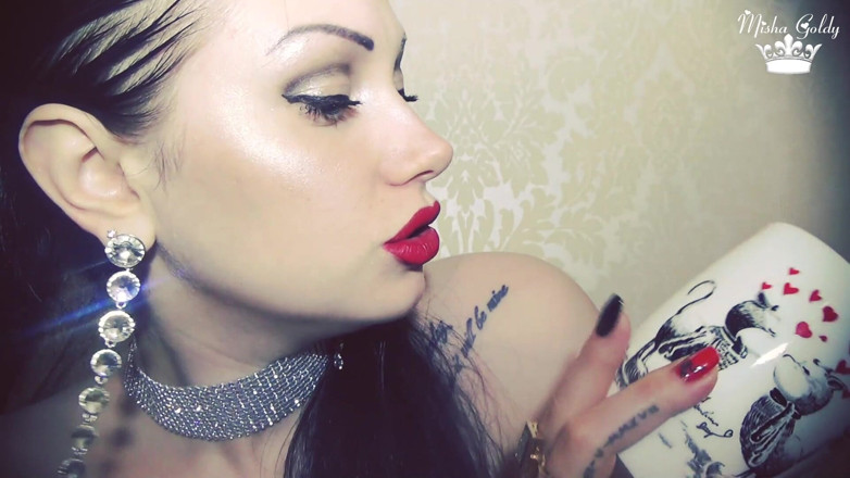 Goddess Misha Goldy: Walentynki czerwone znaki na szkle