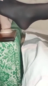 我女朋友的这些腿让我射精