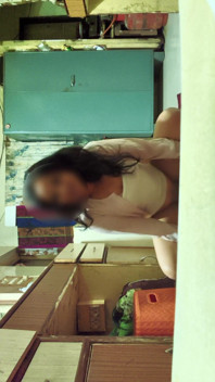 私はデシの彼女を家に呼び、彼女の膣を膨らませました。