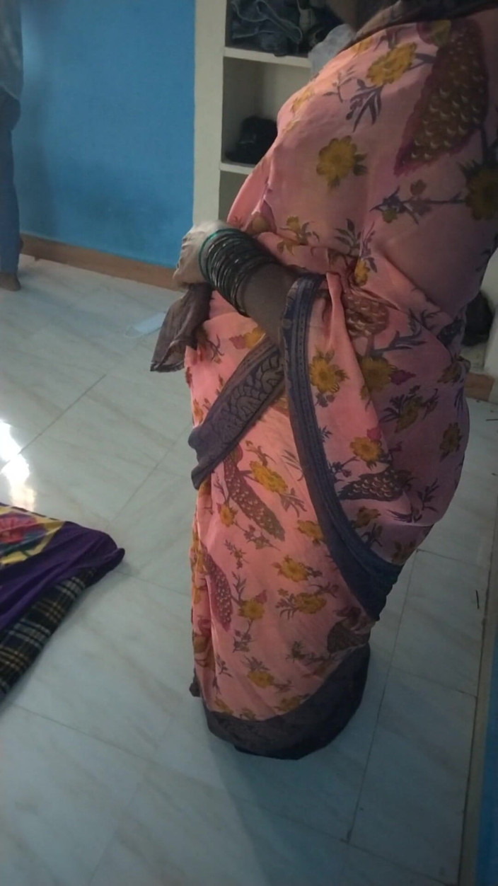 Tamil lesbian: Casual Bercakap Pasangan Cuckold