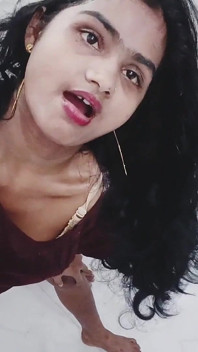 India esposa en top sexo oral caliente - pareja casera