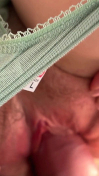 Precioso coño de milf. Primer plano de sexo suave.