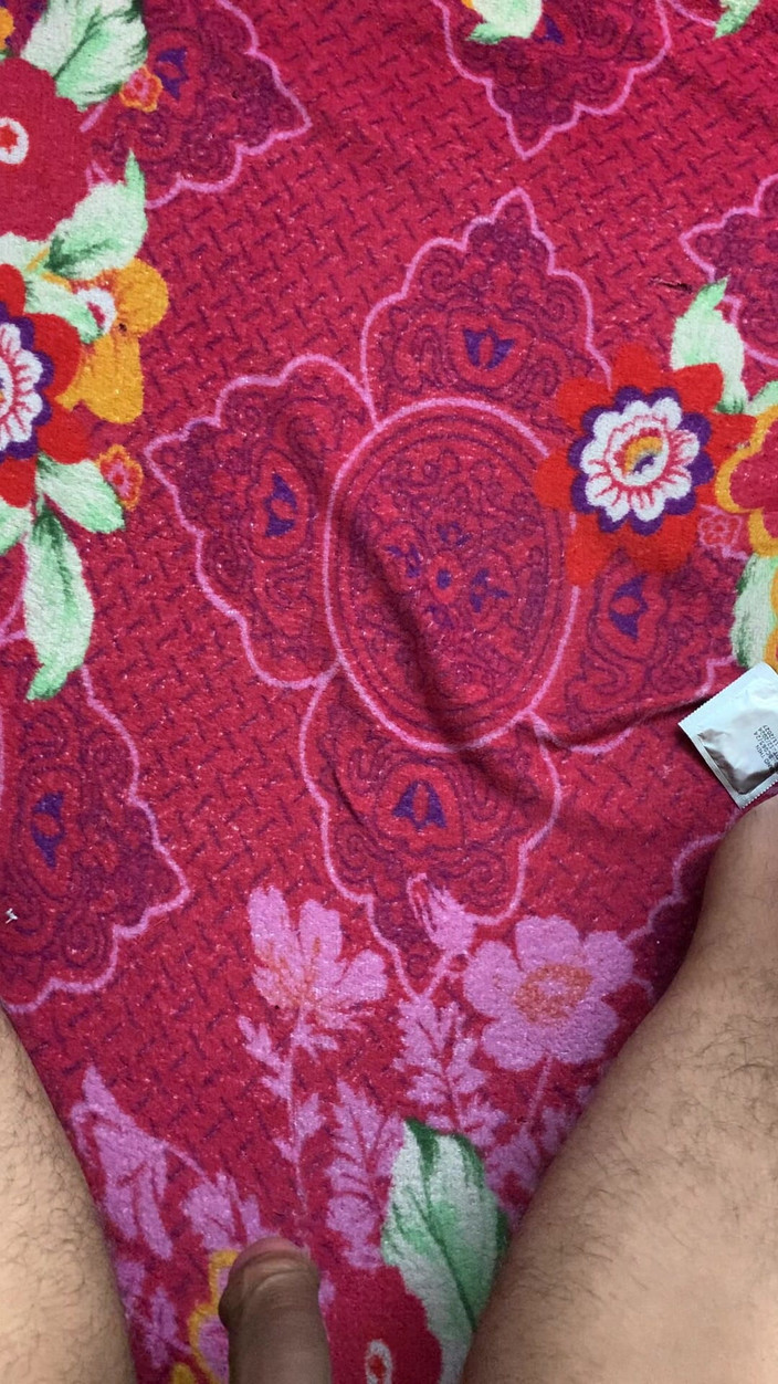 Riya mickey: 全身の接触、うめき声、キス、激しいフィニッシュでカメラに収められた情熱的な愛の営み
