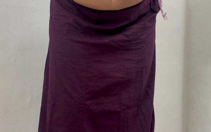 Anajanadevi: Tetas desnudas en masaje con aceite