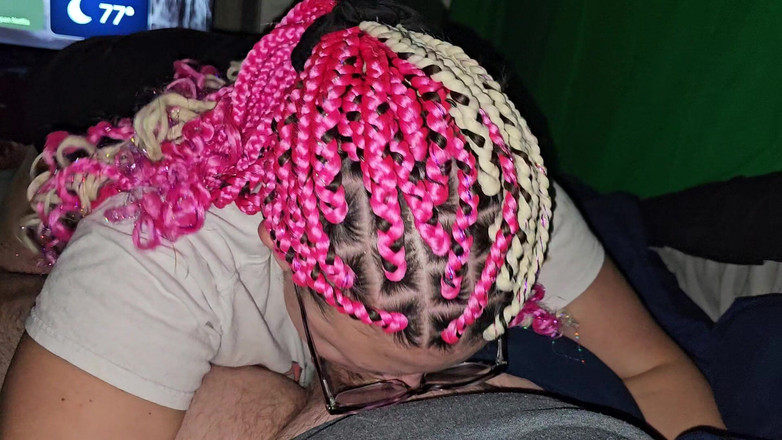 Funhousewife69: Pipe incroyable, beaux yeux lèvent les yeux