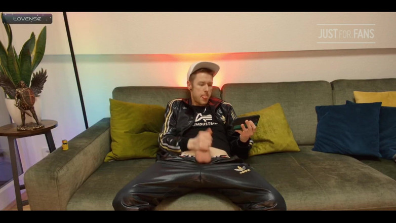 Roman Heart: Cum on Adidas