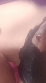 MILF Se Filma Se Masturbando