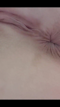 Do You Wanna See My Pretty Noisy Asshole so Close to You?