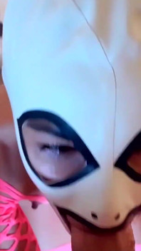 35 นาที คอมไพล์ชุดดูดควย POV กลืนลึก และแตกคาปาก