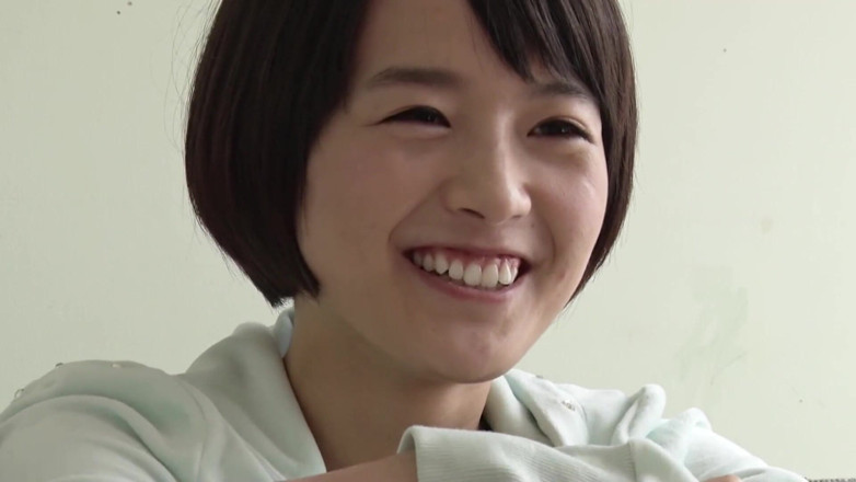 JAPAN IN LOVE: Aziatische koninginnen scène-4_japanese brunette tiener vindt het heerlijk om haar...